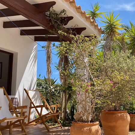 Apartamentos Laura Playa De Migjorn Экстерьер фото