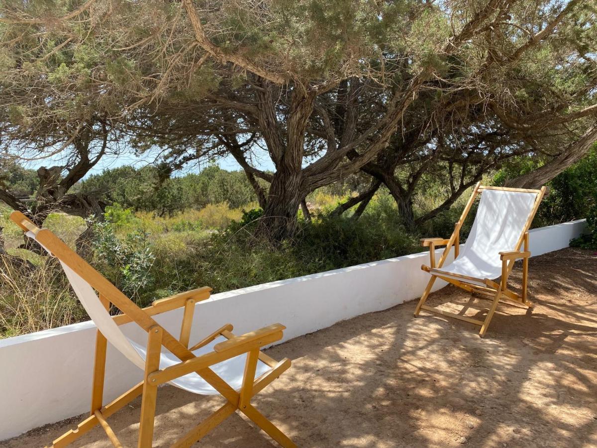 Apartamentos Laura Playa De Migjorn Экстерьер фото