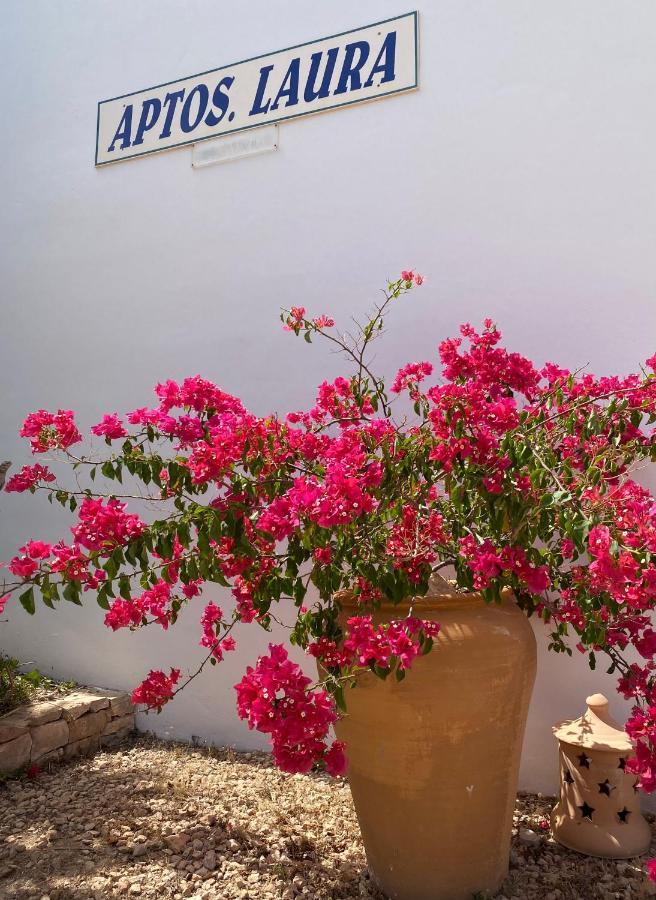 Apartamentos Laura Playa De Migjorn Экстерьер фото