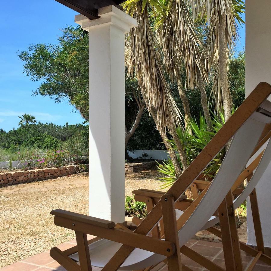 Apartamentos Laura Playa De Migjorn Экстерьер фото